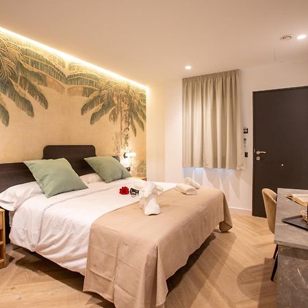 Boutique Rooms Playa Burriana ネルハ エクステリア 写真