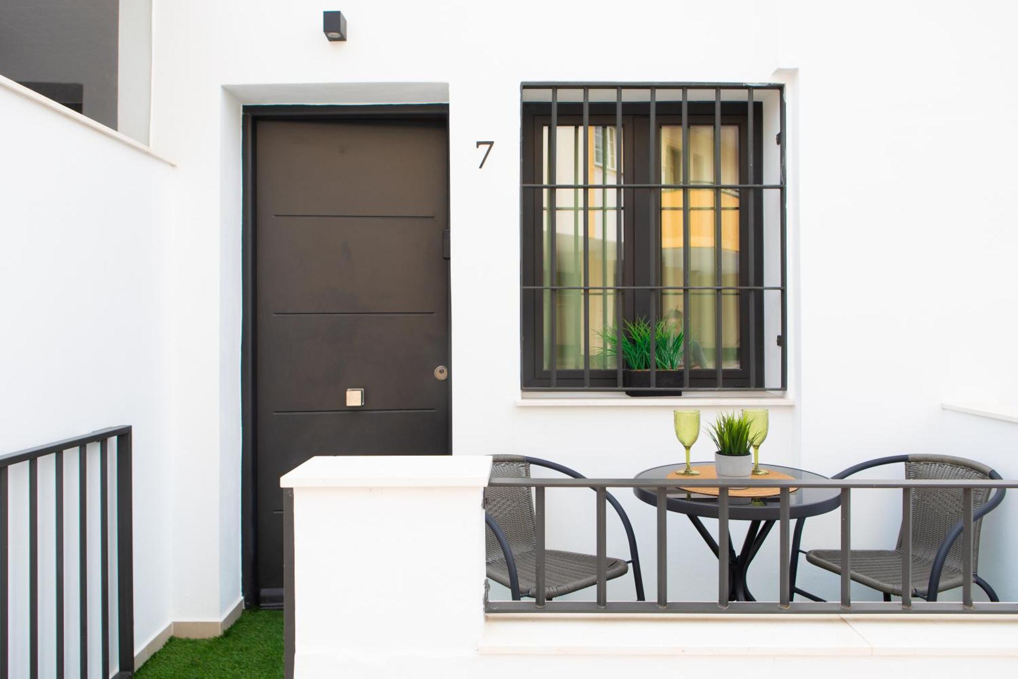 Boutique Rooms Playa Burriana ネルハ エクステリア 写真