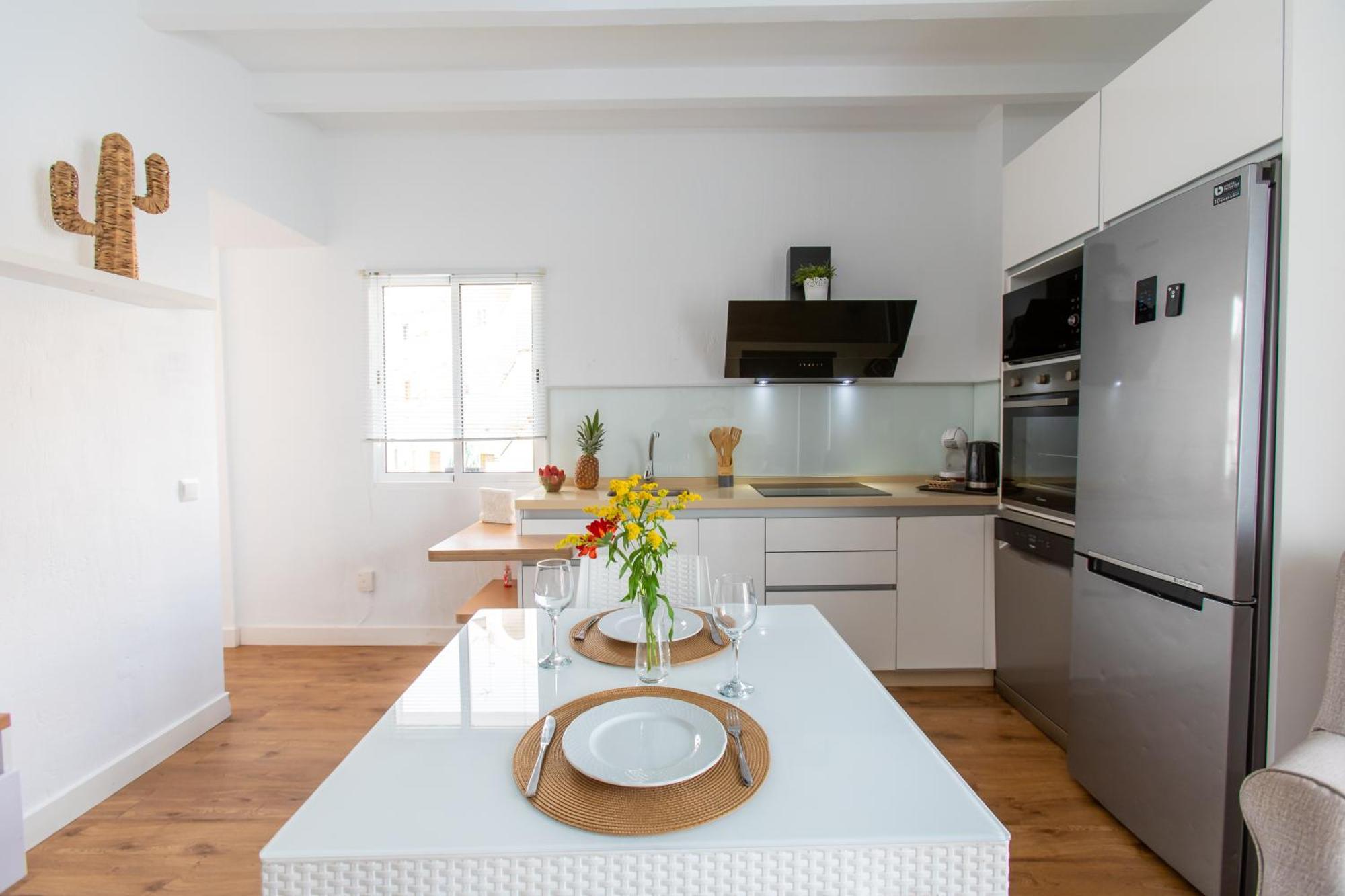 Boutique Rooms Playa Burriana ネルハ エクステリア 写真