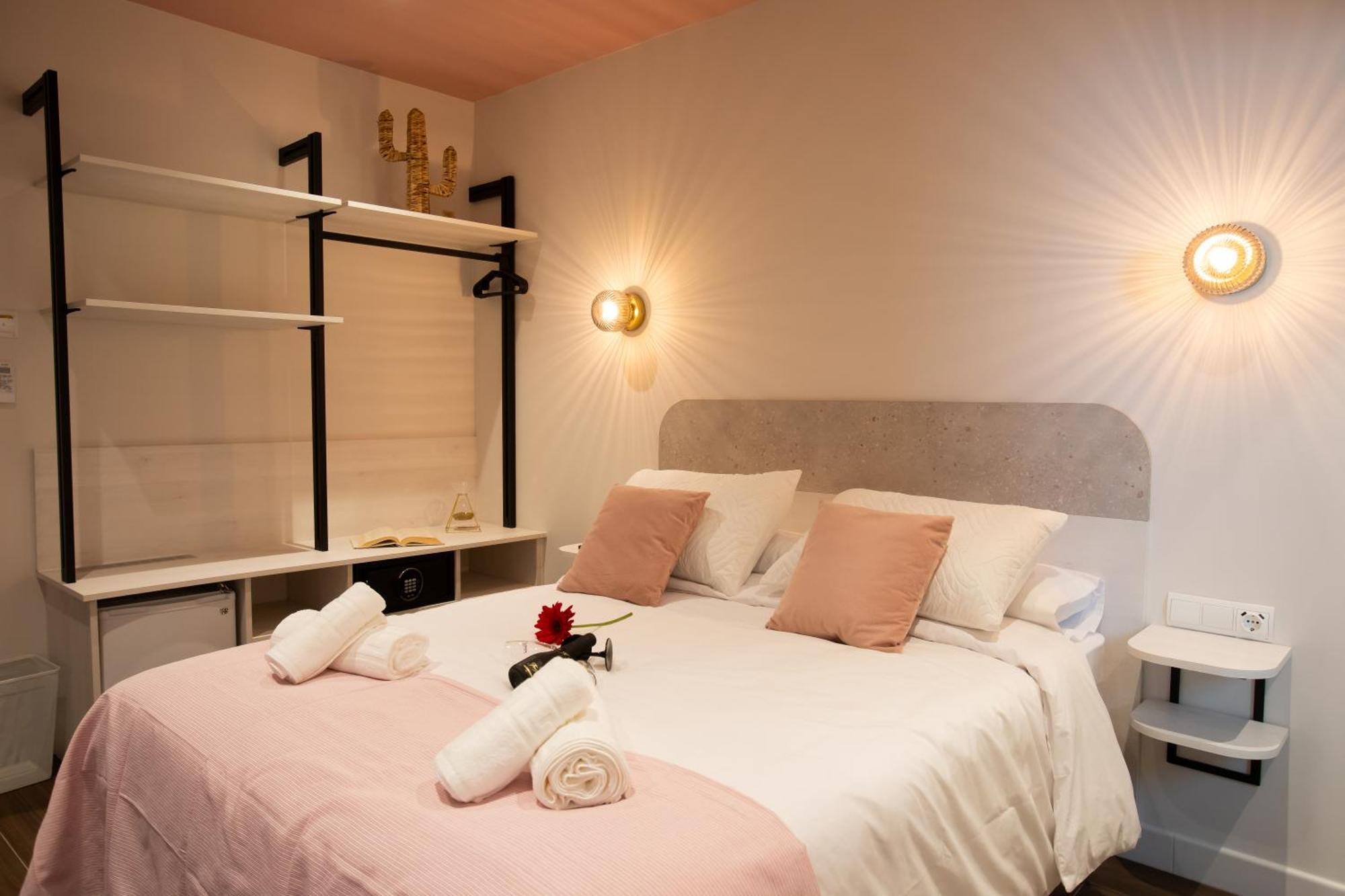 Boutique Rooms Playa Burriana ネルハ エクステリア 写真