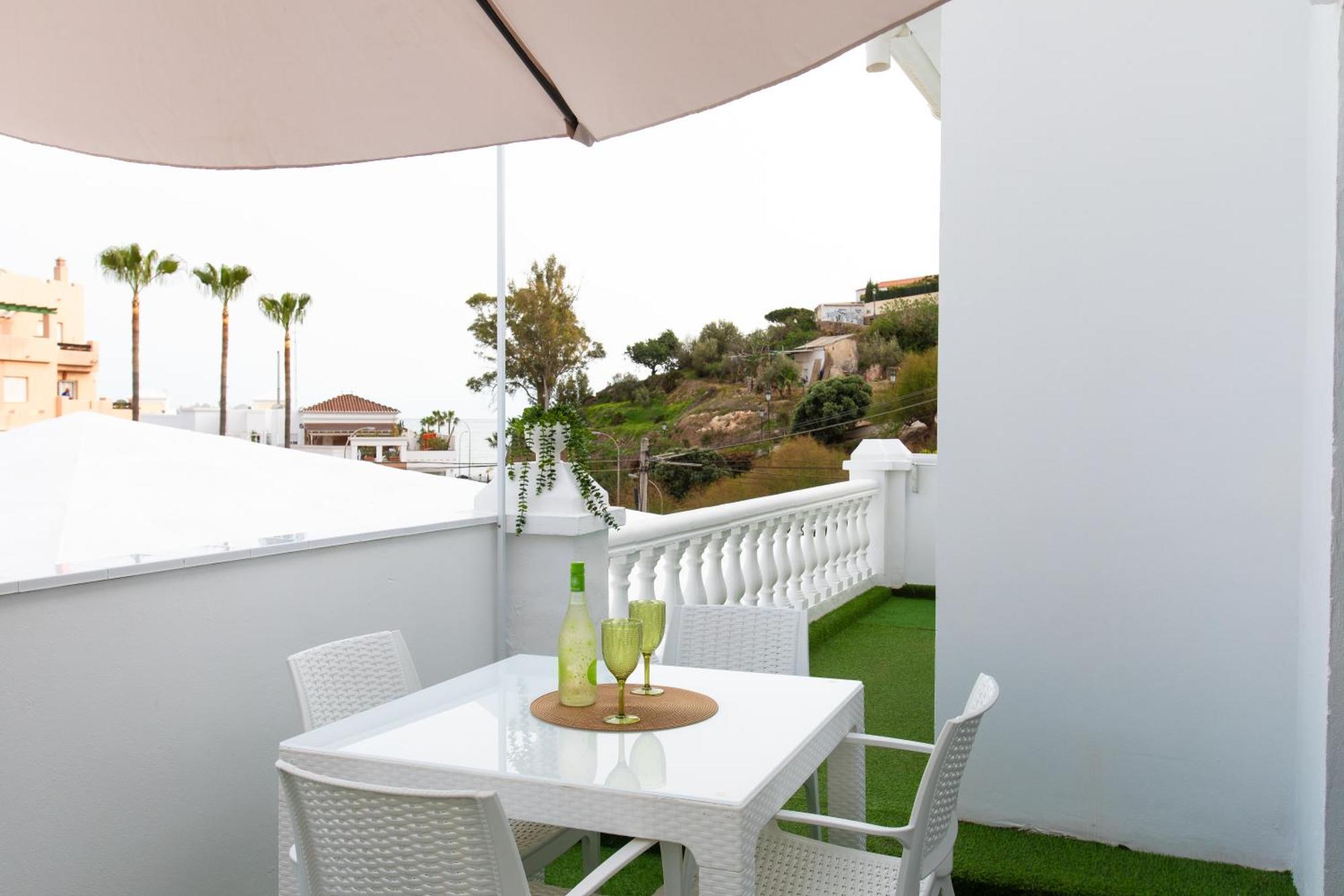 Boutique Rooms Playa Burriana ネルハ エクステリア 写真
