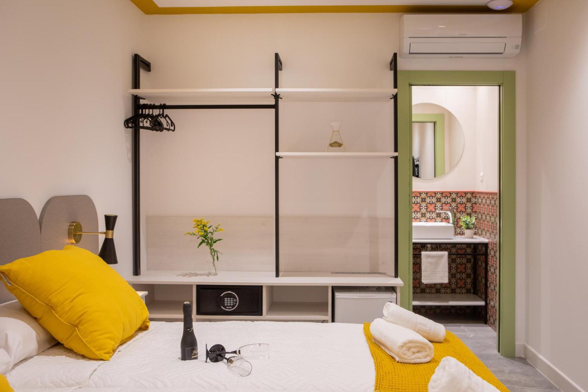 Boutique Rooms Playa Burriana ネルハ エクステリア 写真
