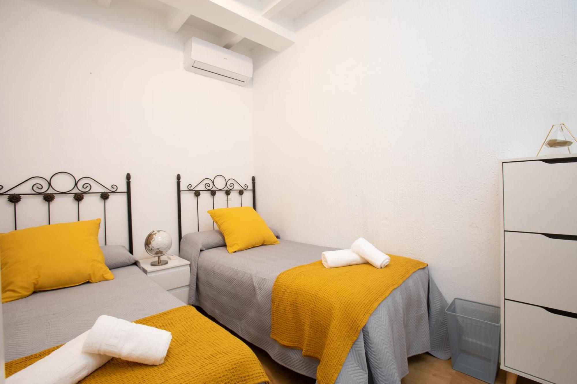 Boutique Rooms Playa Burriana ネルハ エクステリア 写真