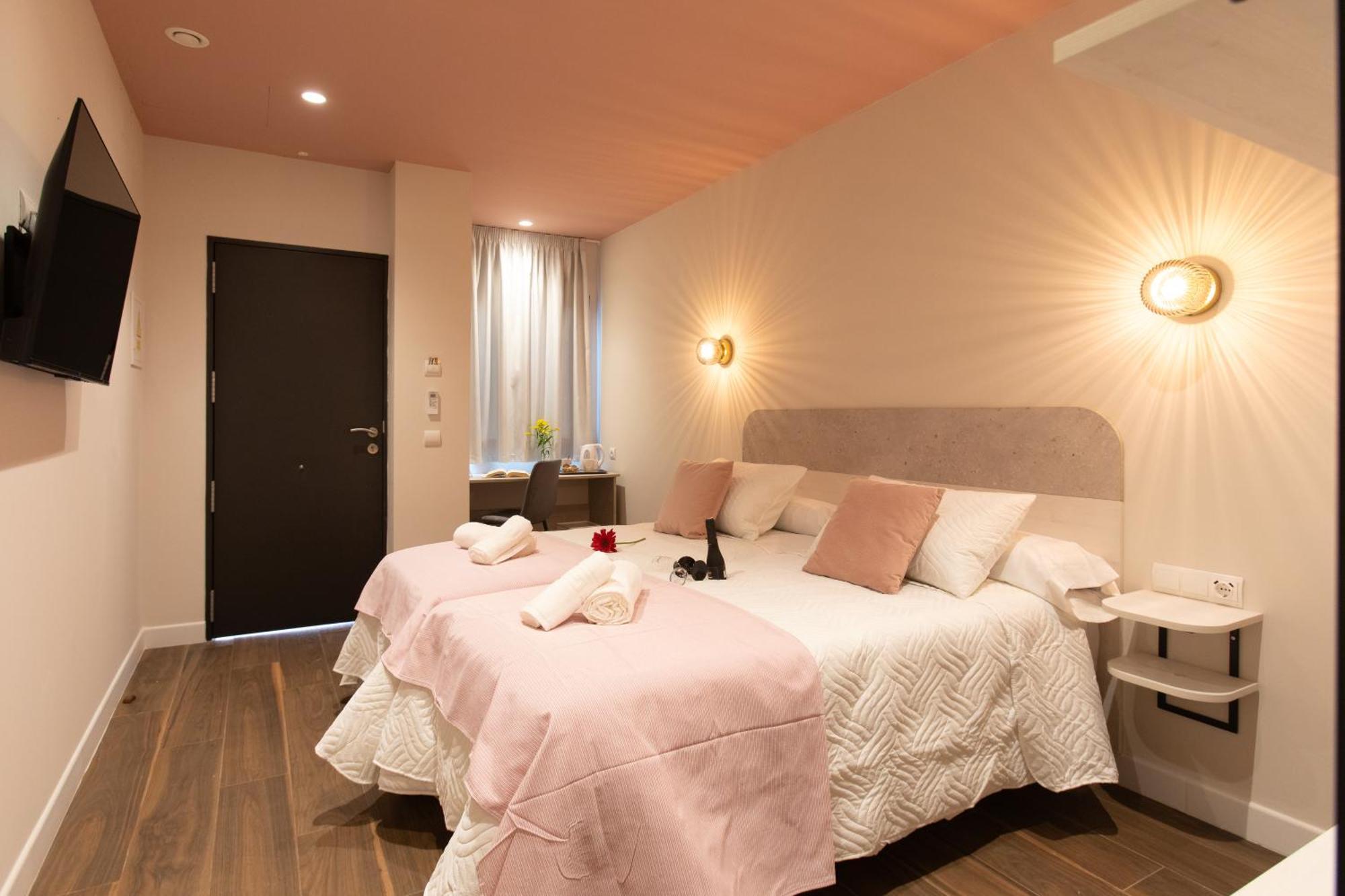 Boutique Rooms Playa Burriana ネルハ エクステリア 写真