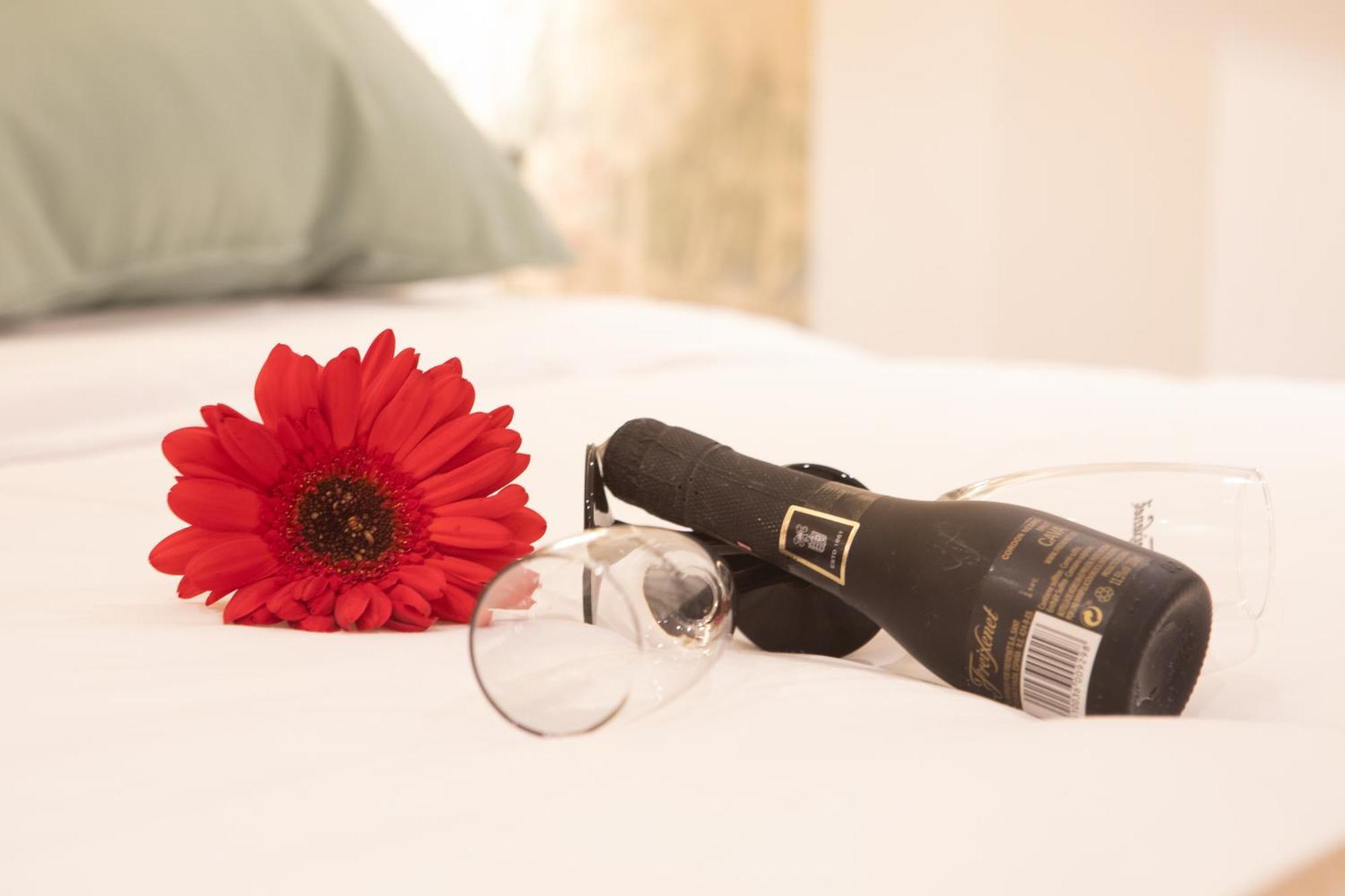 Boutique Rooms Playa Burriana ネルハ エクステリア 写真