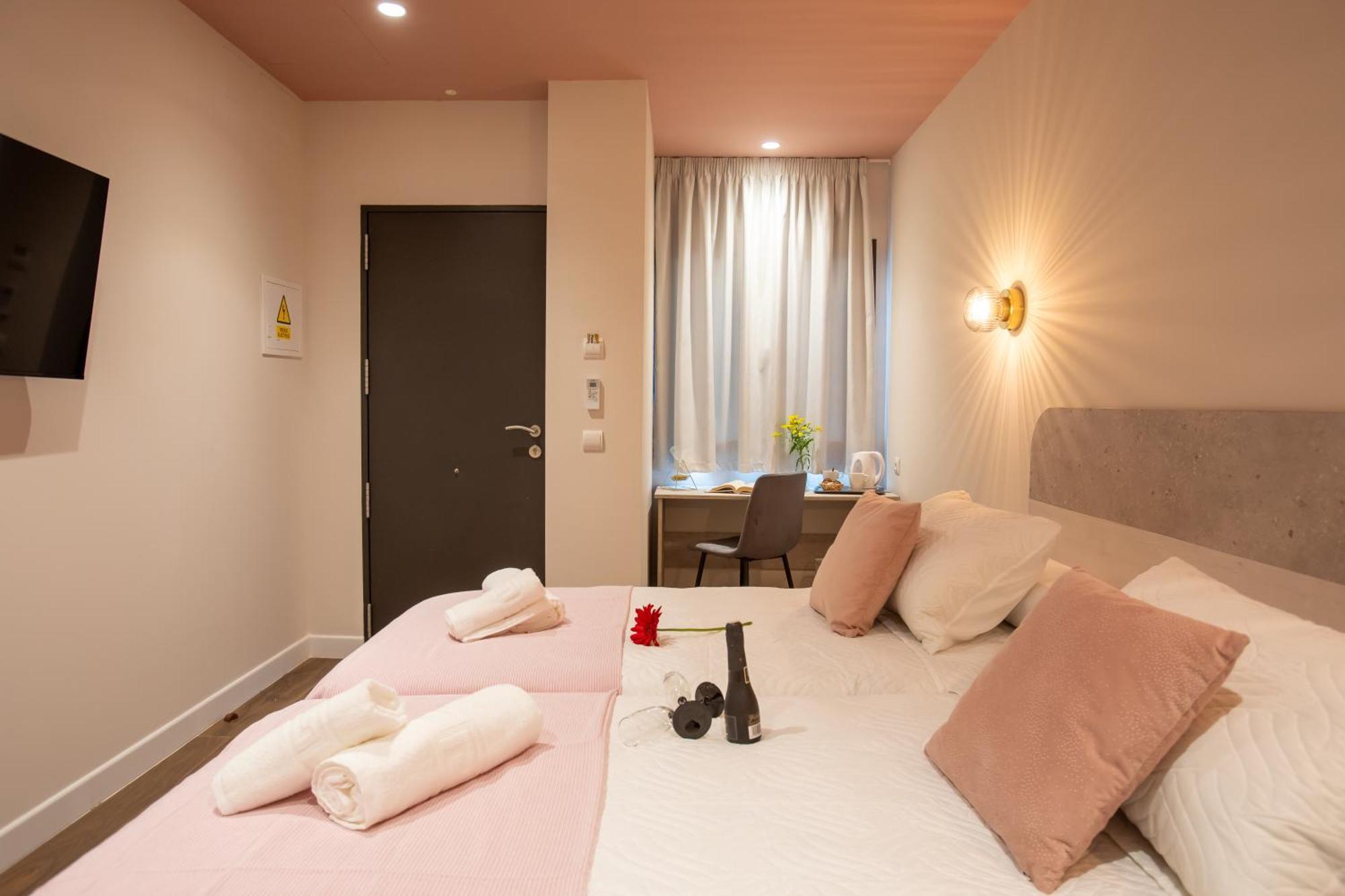 Boutique Rooms Playa Burriana ネルハ エクステリア 写真