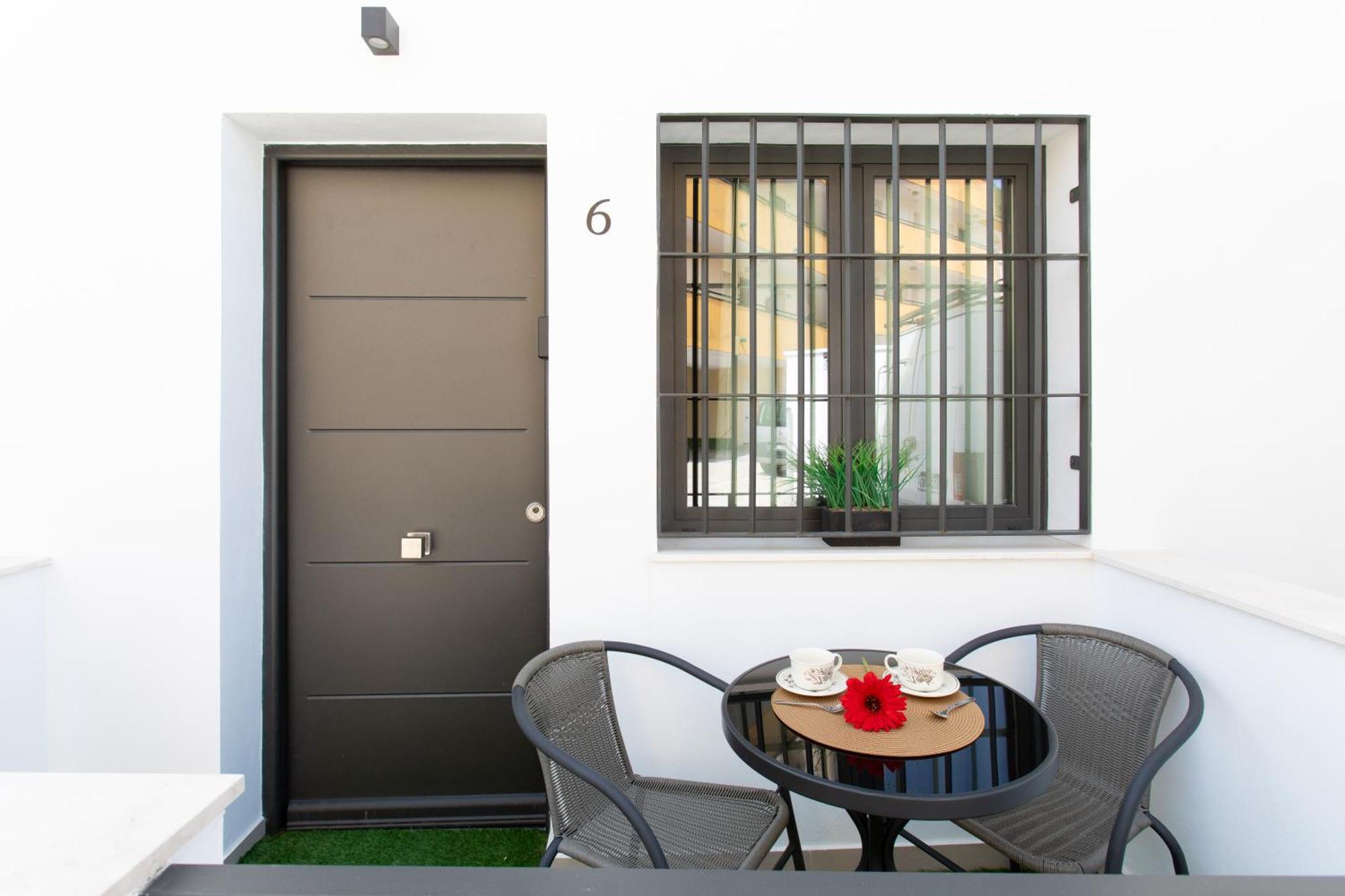Boutique Rooms Playa Burriana ネルハ エクステリア 写真