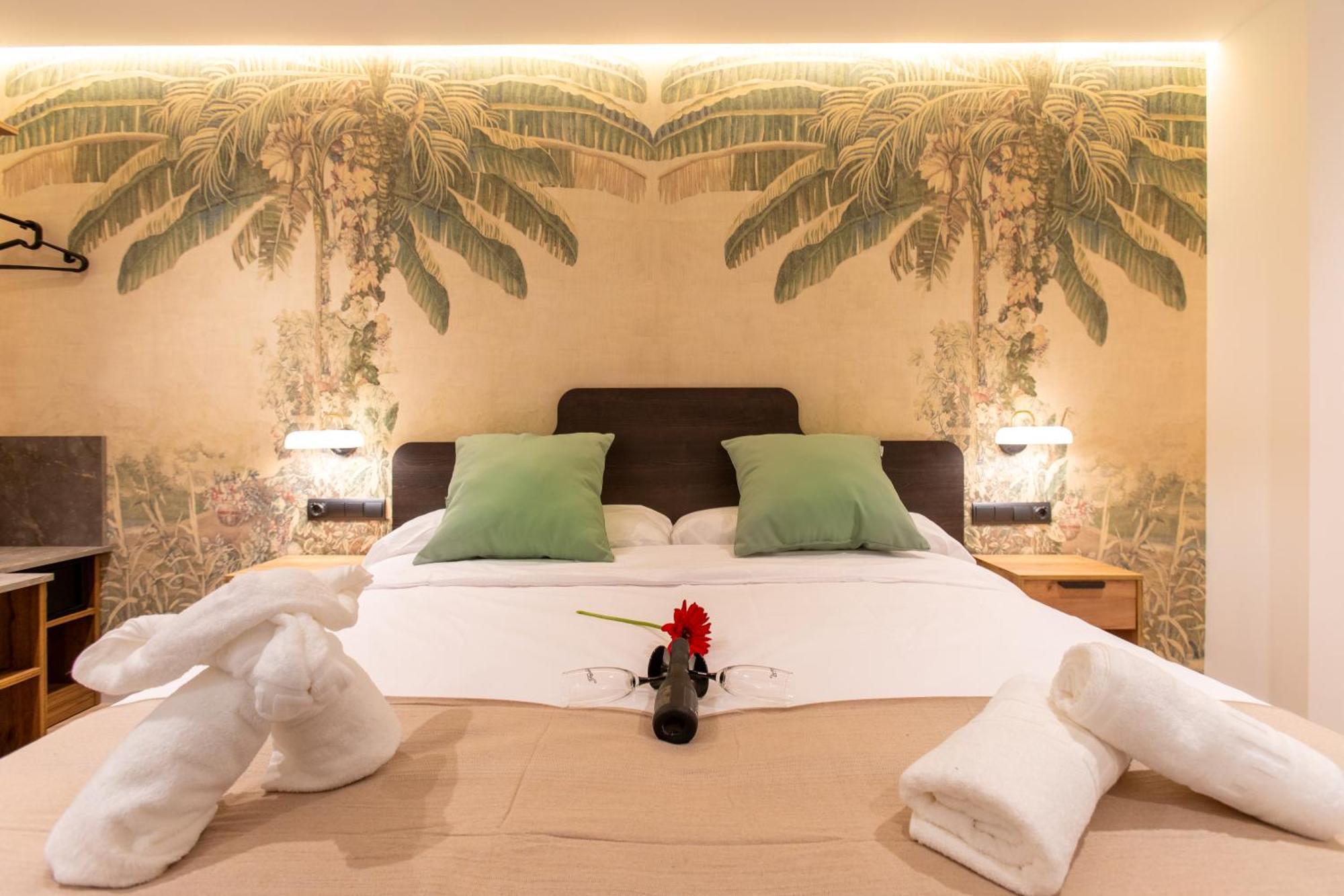 Boutique Rooms Playa Burriana ネルハ エクステリア 写真