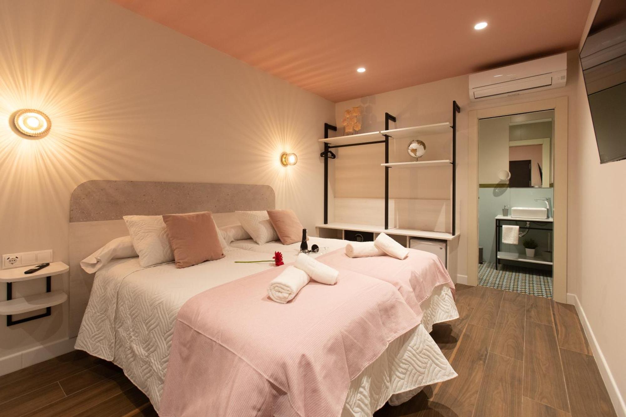 Boutique Rooms Playa Burriana ネルハ エクステリア 写真